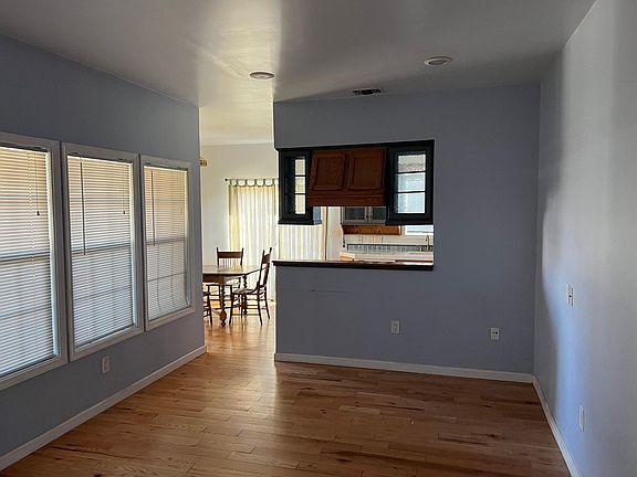 3rd image of 3436 12th Ave #B