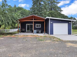 93215 Long Tom Dr, Cheshire, OR 97419