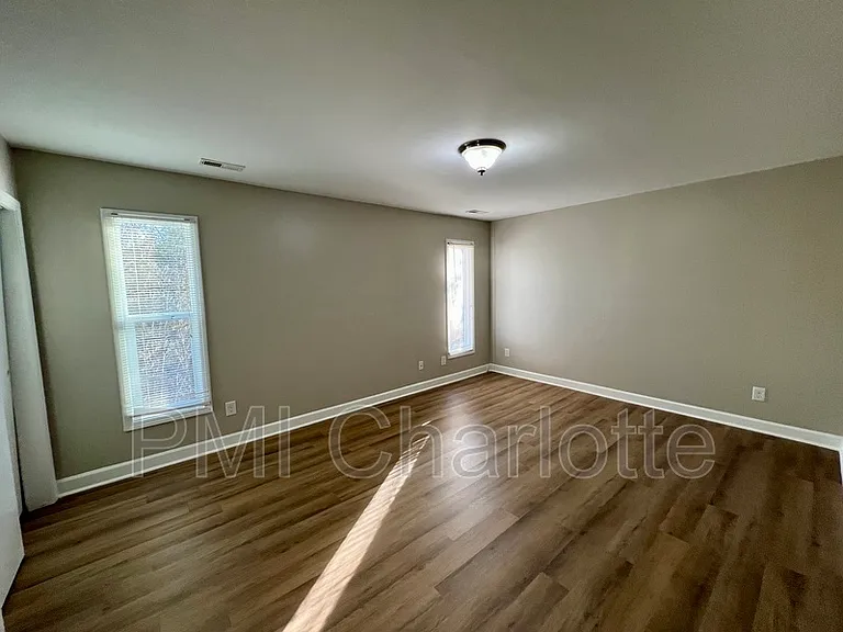 4744 State Highway 73 E — Photo 18