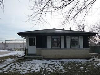 1st image of 401 Marion Ave
