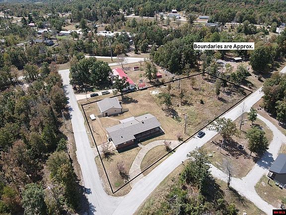2nd image of 205 Linwood Dr