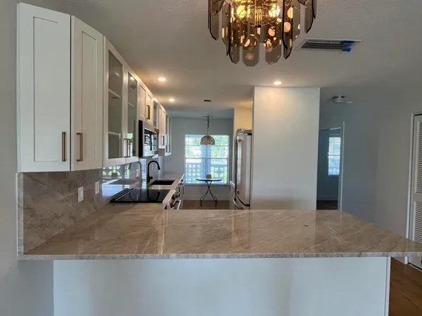 1030 Silk Oak Ter, Delray Beach, FL