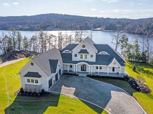 23 Fiddlehead Rd, Oxford, CT 06478