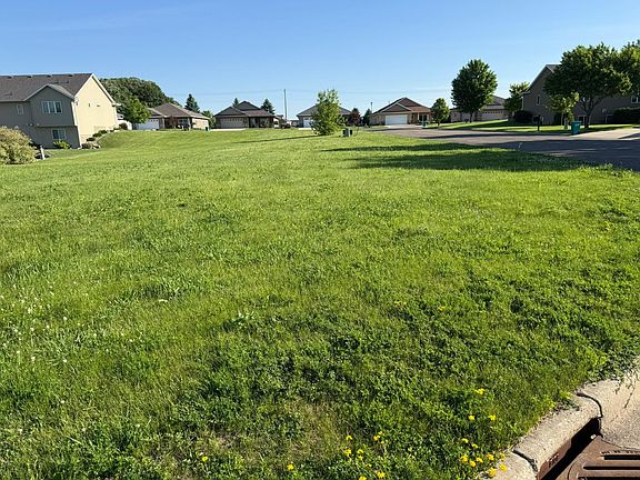 4th image of Creek View Ln NE