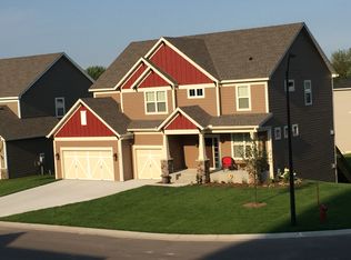 1211 Bucher Ave, Shoreview, MN 55126