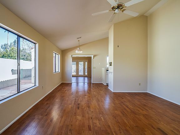 3rd image of 19413 N 75th Dr
