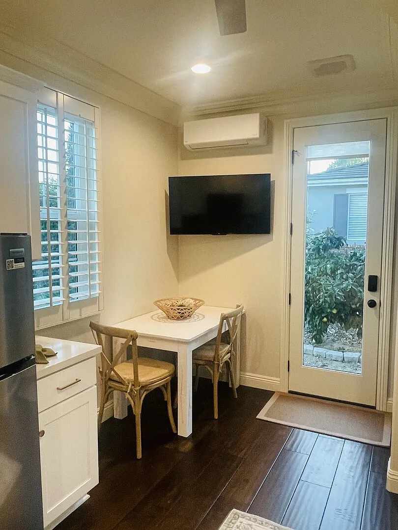 New Coastal Southern California Getaway — Photo 4