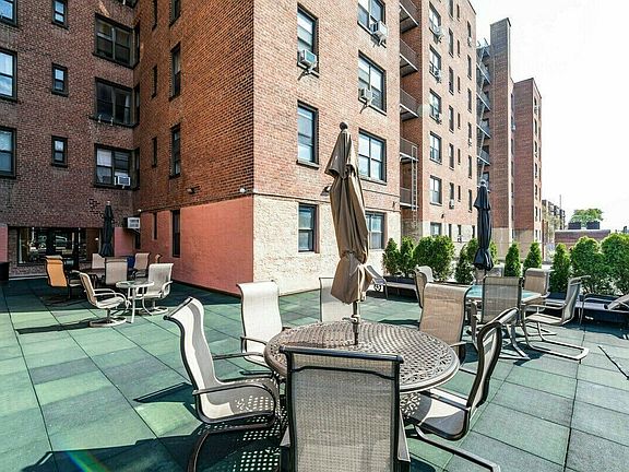 3rd image of 8340 Austin St APT 4P
