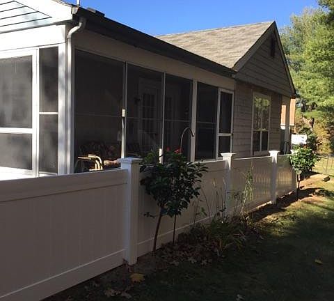 4th image of 808B Westminster Ct