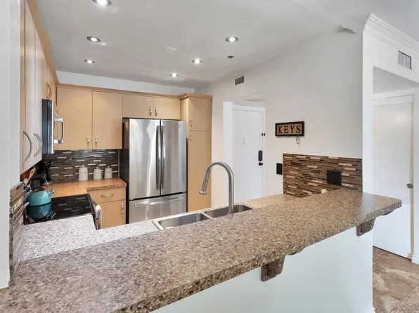 5985 Dandridge Ln Unit 81, San Diego, CA 92115