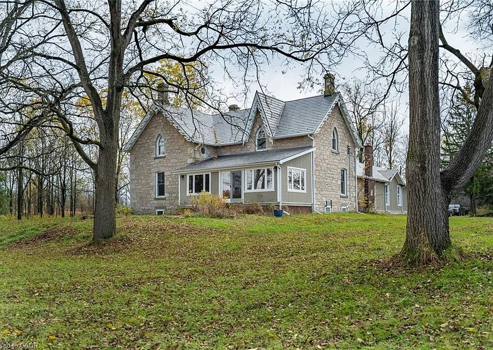 1st image of 1172 8th Concession Rd W