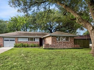 6140 Birdwood Rd, Houston, TX 77074