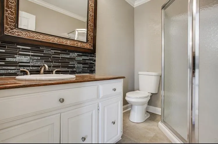 3401 Sidney Dr — Photo 7