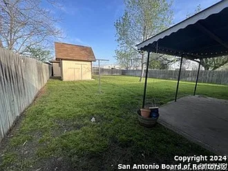 208 Michelle Dr — Photo 14