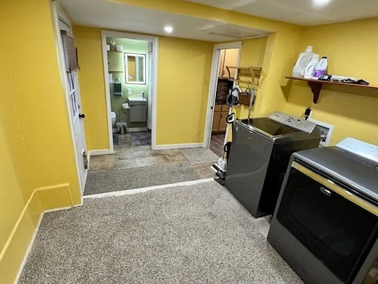 2352 Shasta St — Photo 13