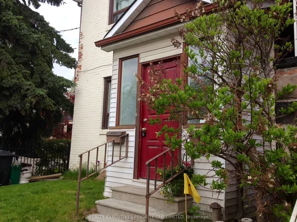280 Annette St #1, Toronto, ON M6P 1R4