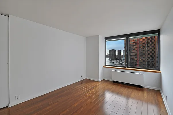 Rented by Compass | media 4