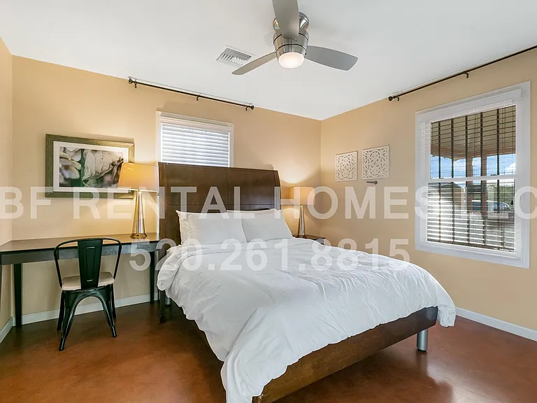 1040 N Arizona Ave — Photo 15
