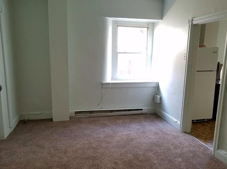2nd image of 211 W Lincoln Hwy APT 5