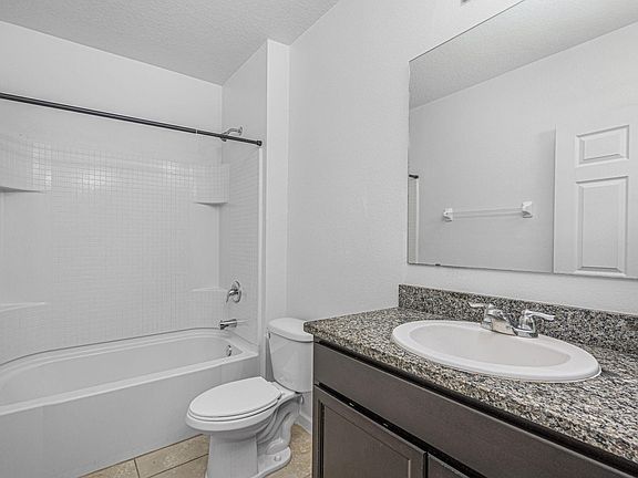 5th image of 6110 NW Regent Street