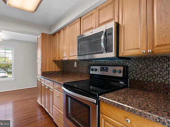 5th image of 7646 Odaniel Ct