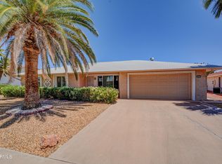 11033 W Pine Hollow Dr, Sun City, AZ 85351