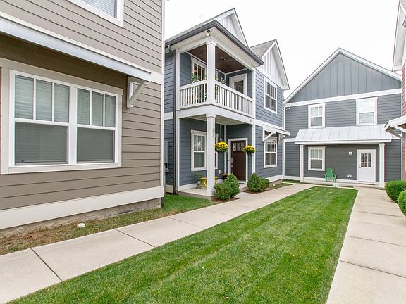 3rd image of 1813 7th Ave N #105