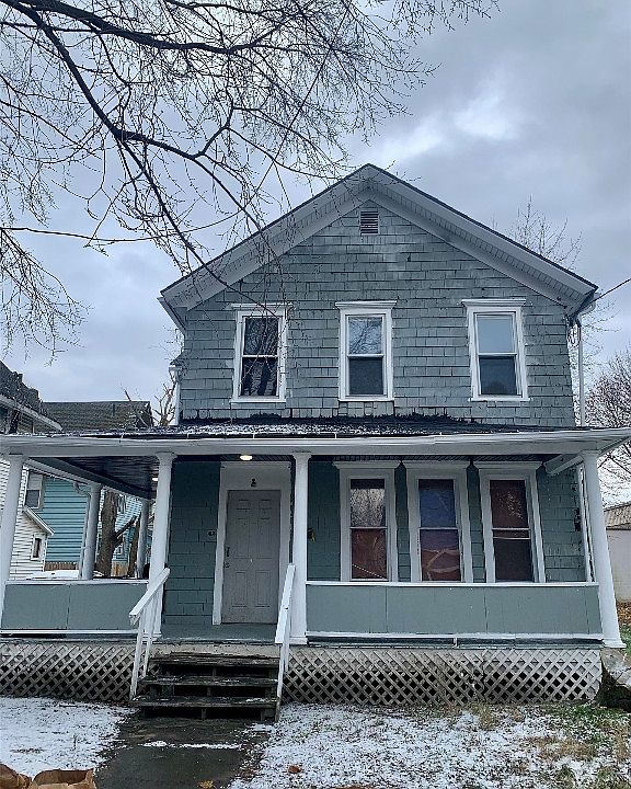 1st image of 42 Doubleday St #2