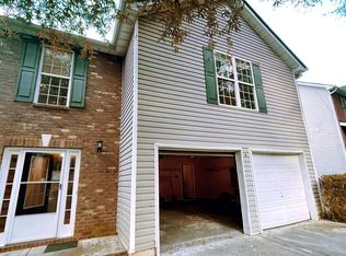 5747 Bridgeport Ct, Flowery Branch, GA 30542