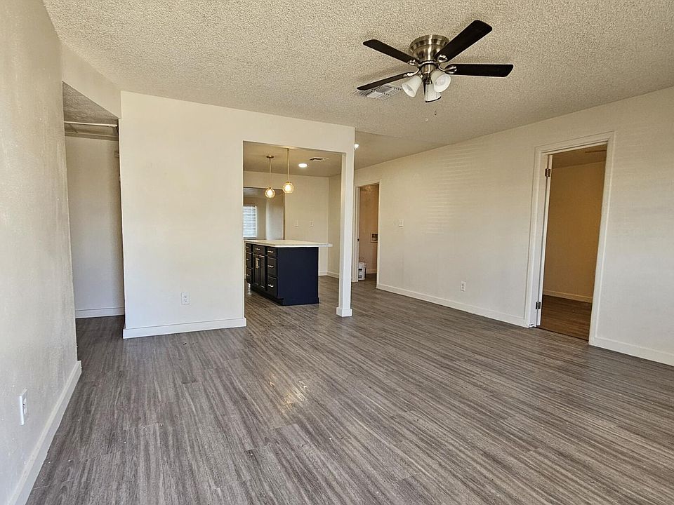 2628 N 61ST Avenue, Phoenix, AZ 85035 | Zillow