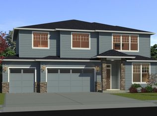 16782 SE Tranquil St, Happy Valley, OR 97086