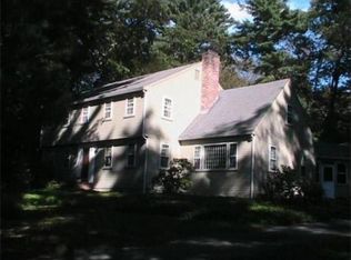 20 Hickory Ln, North Reading, MA 01864