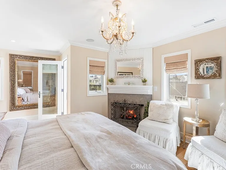 220 Coral Ave — Photo 18