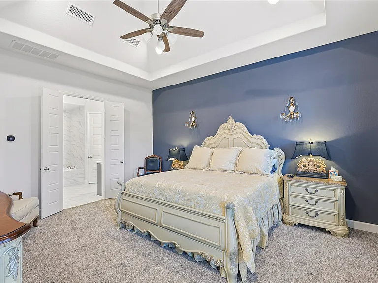 704 Pony Foot Dr — Photo 15