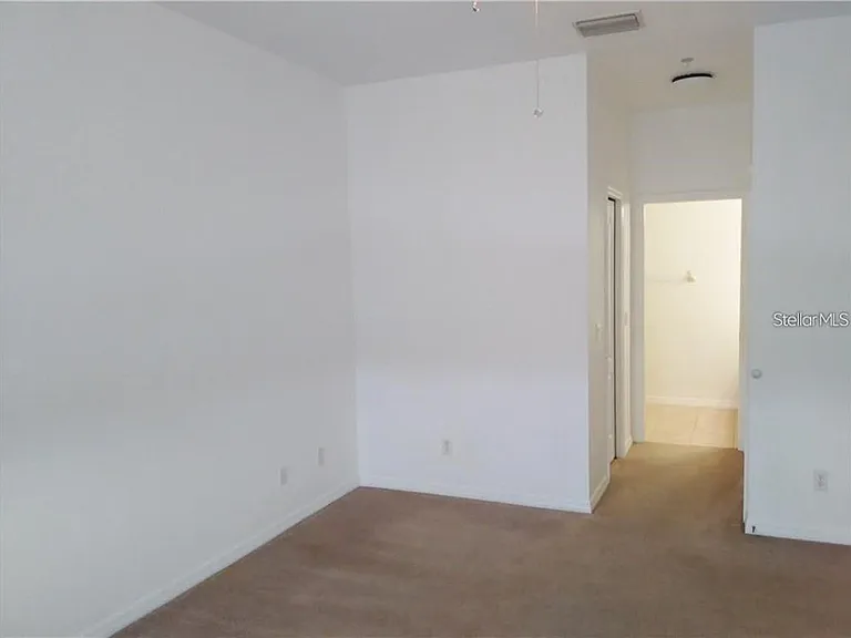 915 Fairwaycove Ln #208 — Photo 16