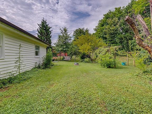 4th image of 399 Koogler Dr NW