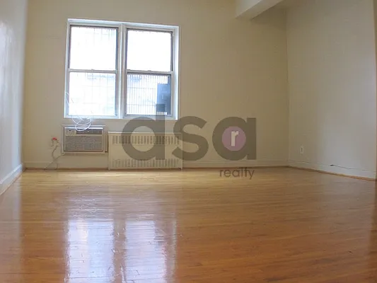 Rented by DSA Realty | media 18