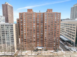 2909 N Sheridan Rd APT 1703, Chicago, IL 60657