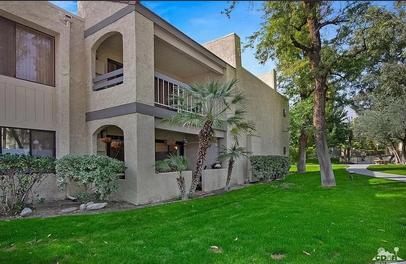 1 bed, 854 sqft, $2,100 — Photo 3