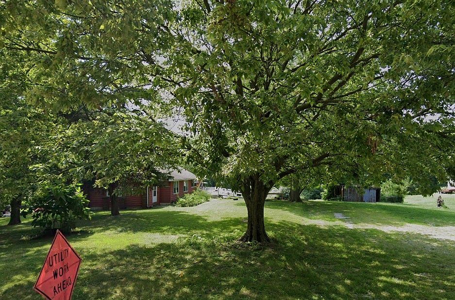 1st image of 3905 E Cerro Gordo St