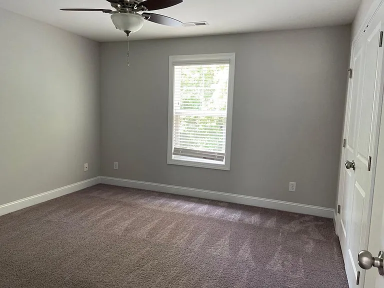 8612 Malahar Ln — Photo 11