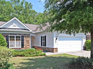 913 Footbridge Pl, Cary, NC 27519