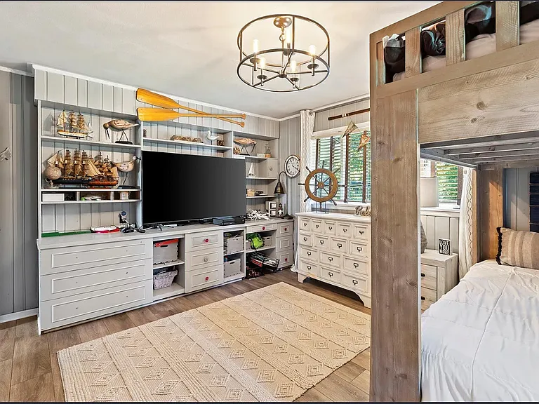 N5214 State Road 175 — Photo 24