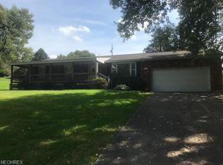 5584 Hildale Dr NE, Magnolia, OH 44643