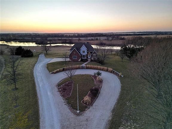 5th image of 4631 S Country Club Rd