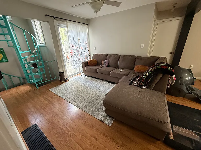 3315 Tripp St — Photo 8