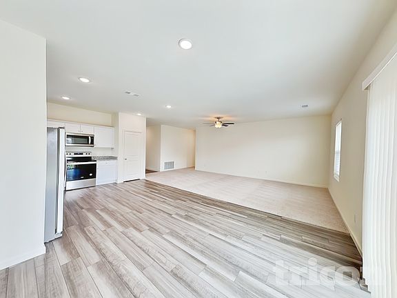 4th image of 2532 Sanders Creek Dr