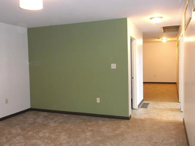 351 Pine St #104 — Photo 3