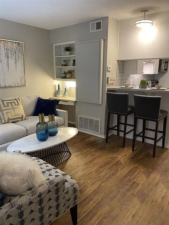 2808 Whitis Ave C303 — Photo 3