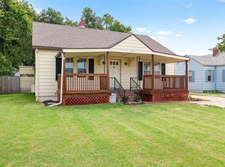 827 S Reno Ave, El Reno, OK 73036